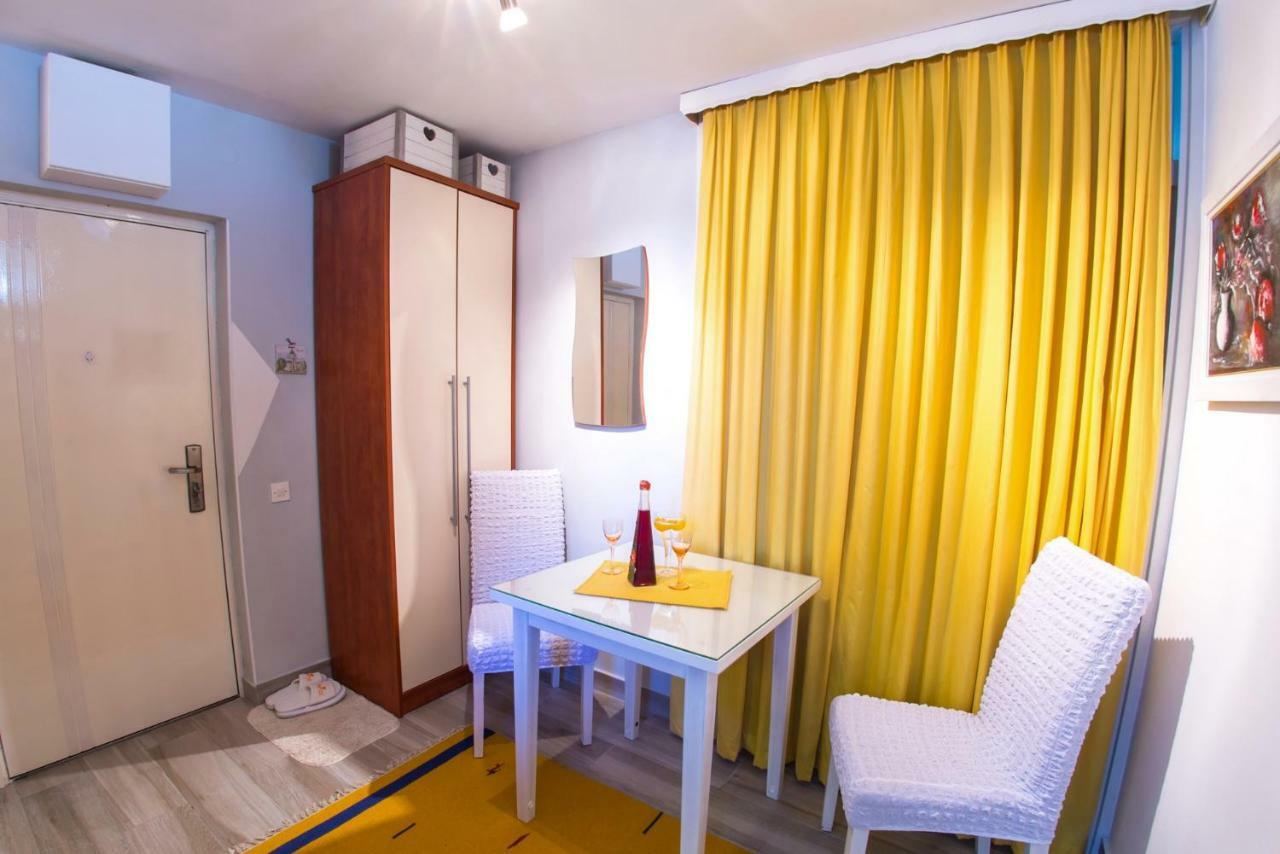 Yellow Lily Mostar Apartman ภายนอก รูปภาพ
