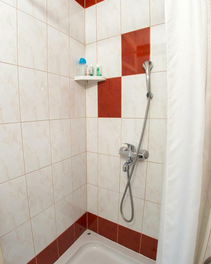 Yellow Lily Mostar Apartman ภายนอก รูปภาพ