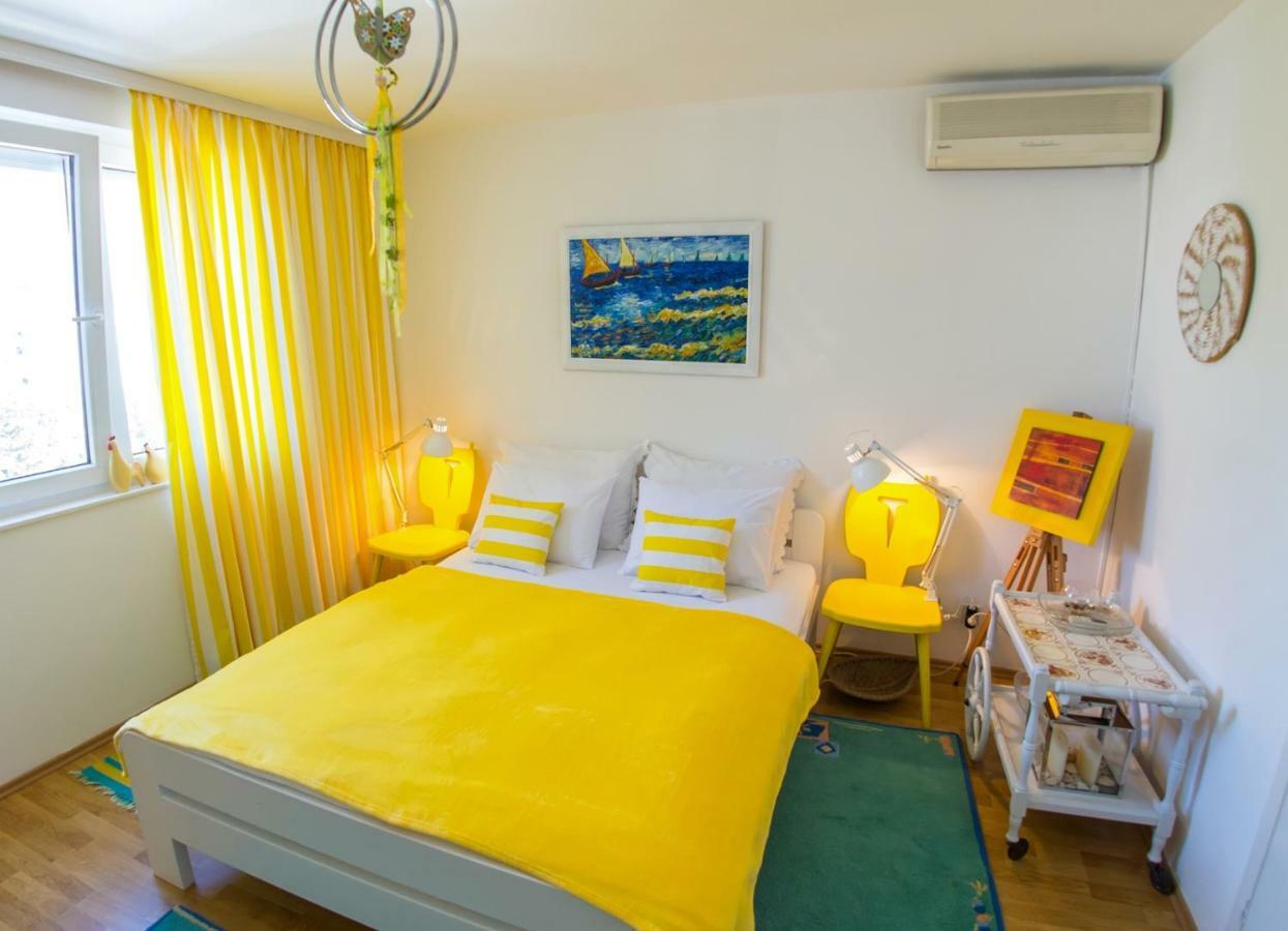 Yellow Lily Mostar Apartman ภายนอก รูปภาพ