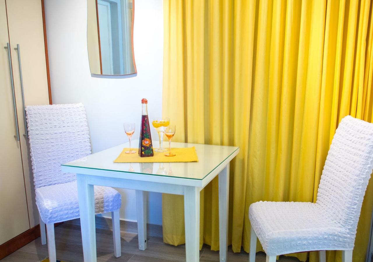 Yellow Lily Mostar Apartman ภายนอก รูปภาพ